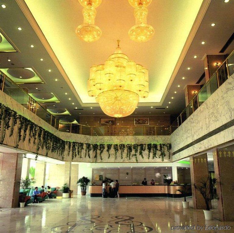 Xiamen Huaqiao Hotel Interior photo